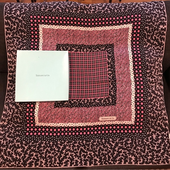 Tiffany & Co. Silk Scarf with Box - 35”x 35” 🤩 - Picture 10 of 17